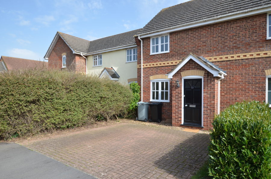 Bramble Grove, Stamford Capitol Lettors